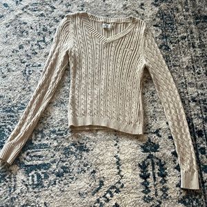 Like New Hollister V-Neck Sweater; Beige Cable Knit; Size S